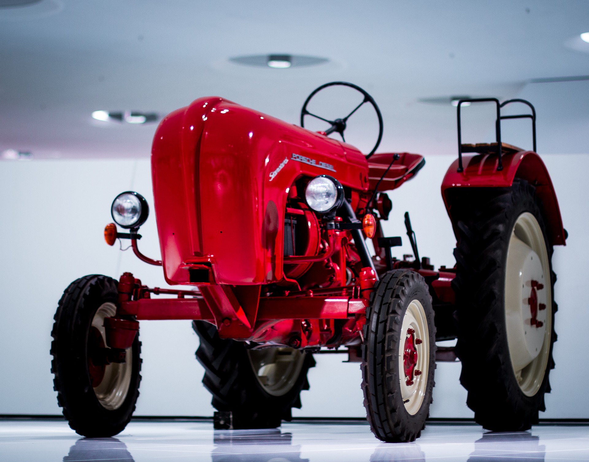 tractor-3000197_1920 | Der Traktorschrauber